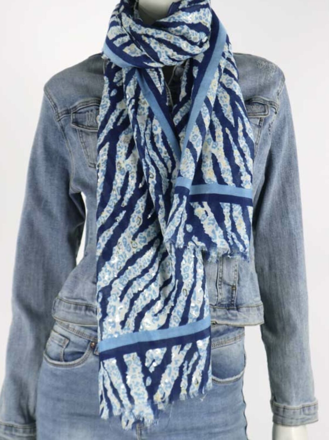 diepgaand Lezen aankleden sjaal Angie blauw Trendy Mode Tholen