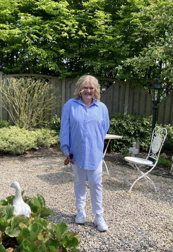Trendy Mode Tholen - Blouse Helen Blauw