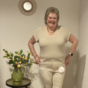 Trendy Mode Tholen - Top Jolie Licht Beige